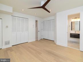 104 Lombard Street, Philadelphia PA 19147