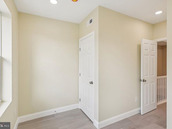 729 Madison Street NW, Washington DC 20011