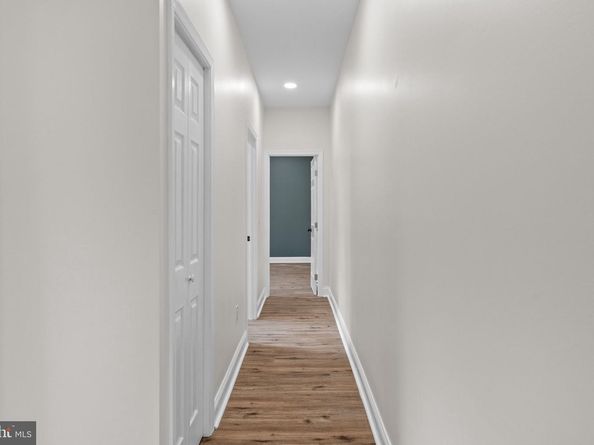 1043 E Chelten Avenue, Philadelphia PA 19138