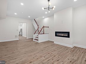 1043 E Chelten Avenue, Philadelphia PA 19138