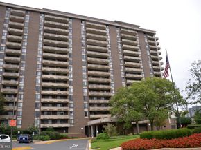 1800 Old Meadow Road 1412, Mclean VA 22102