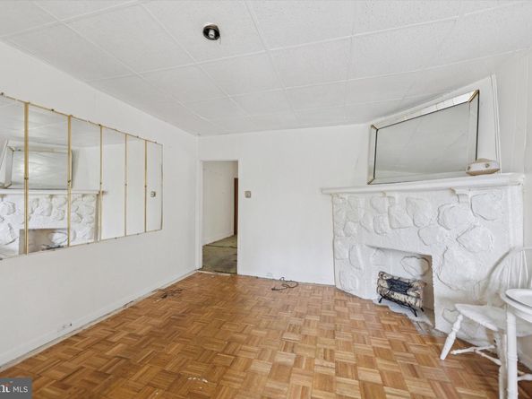 5630 N 11TH Street, Philadelphia PA 19141