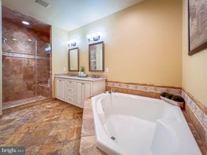 95 Rittenhouse Circle, Newtown PA 18940