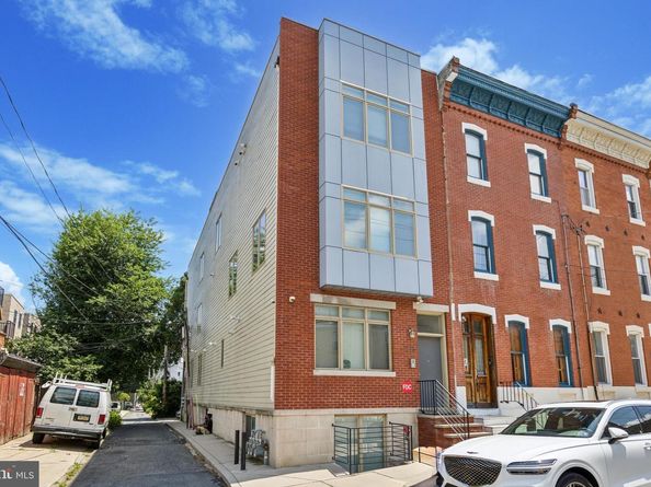 925 N 20TH, Philadelphia PA 19130