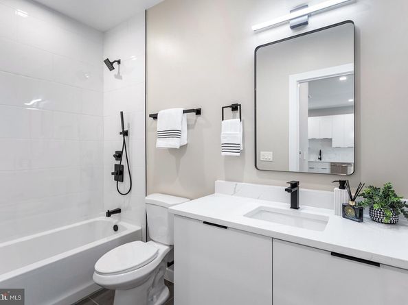 1358 Florida Avenue NE 204, Washington DC 20002