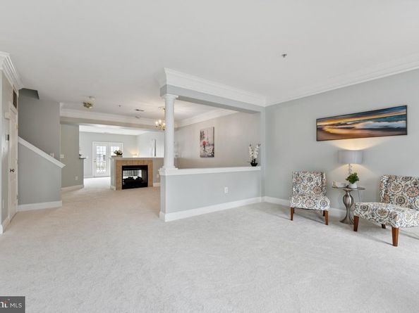 8058 Genea Way 48, Falls Church VA 22042