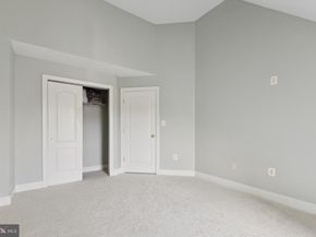 8058 Genea Way 48, Falls Church VA 22042