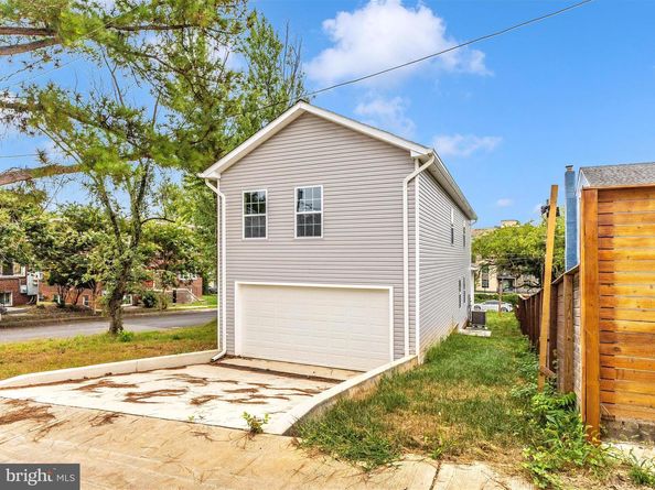 4820 Hayes Street NE, Washington DC 20019