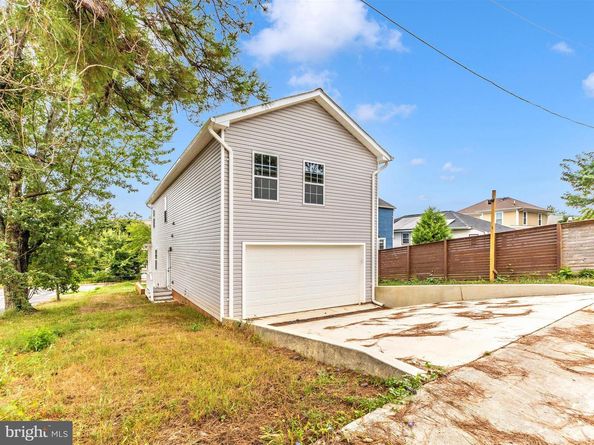 4820 Hayes Street NE, Washington DC 20019