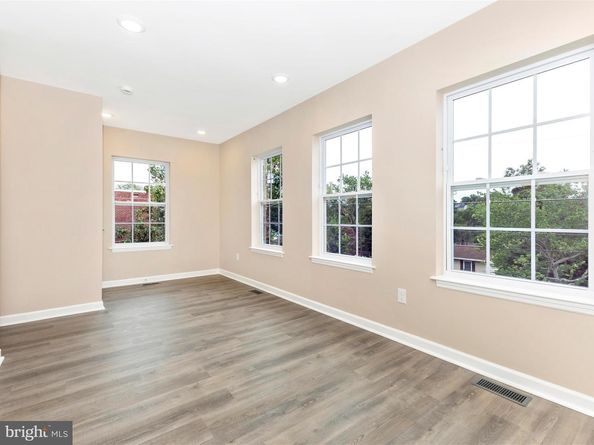 4820 Hayes Street NE, Washington DC 20019