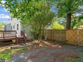 1407 Skyhaven Court, Herndon VA 20170