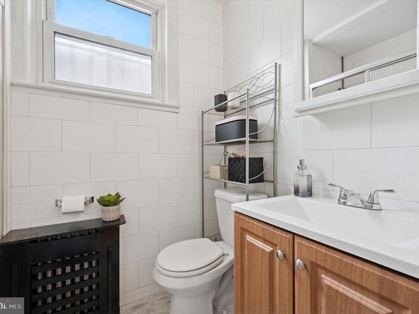 1815 S Carlisle Street, Philadelphia PA 19145