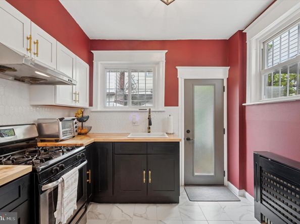 1815 S Carlisle Street, Philadelphia PA 19145