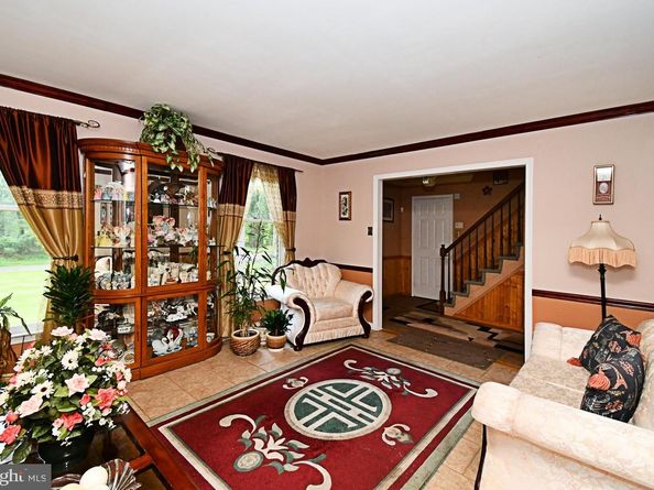 4744 Dunston Road, Bensalem PA 19020