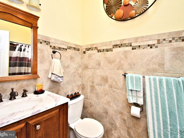 4744 Dunston Road, Bensalem PA 19020