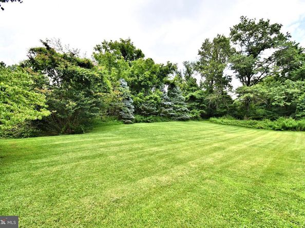 4744 Dunston Road, Bensalem PA 19020