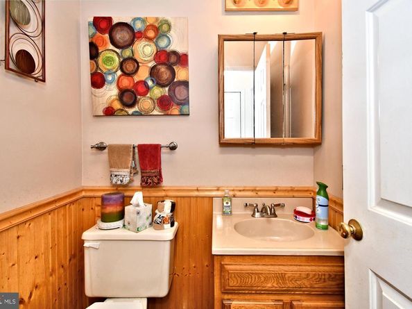 4744 Dunston Road, Bensalem PA 19020