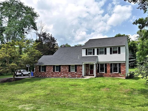 4744 Dunston Road, Bensalem PA 19020