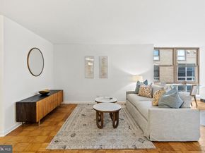 1260 21st Street NW 911, Washington DC 20036
