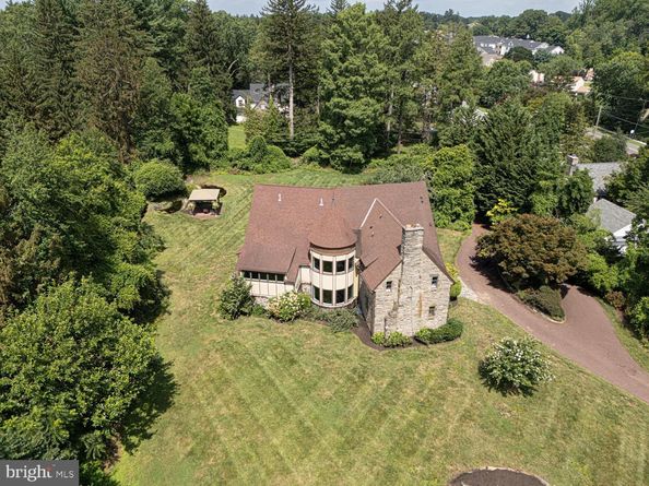 213 Highland Avenue, Wallingford PA 19086