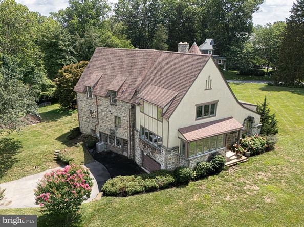 213 Highland Avenue, Wallingford PA 19086