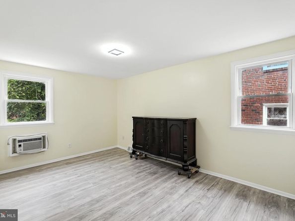 226 Lockart Terrace, Philadelphia PA 19116