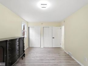 226 Lockart Terrace, Philadelphia PA 19116