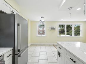 226 Lockart Terrace, Philadelphia PA 19116