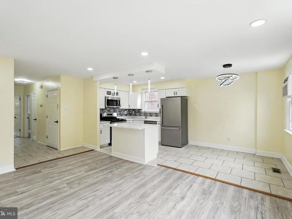 226 Lockart Terrace, Philadelphia PA 19116