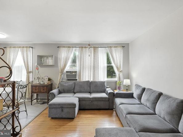 226 Lockart Terrace, Philadelphia PA 19116