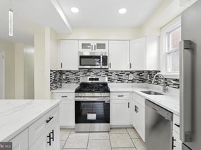 226 Lockart Terrace, Philadelphia PA 19116