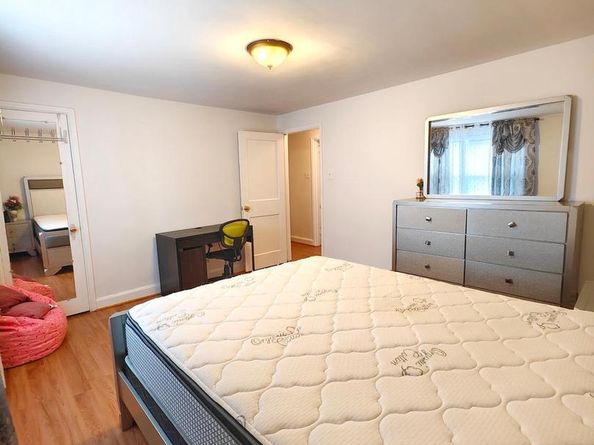 1217 Hale Street, Philadelphia PA 19111