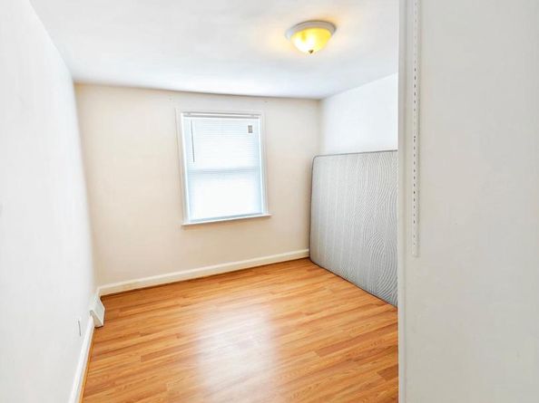 1217 Hale Street, Philadelphia PA 19111