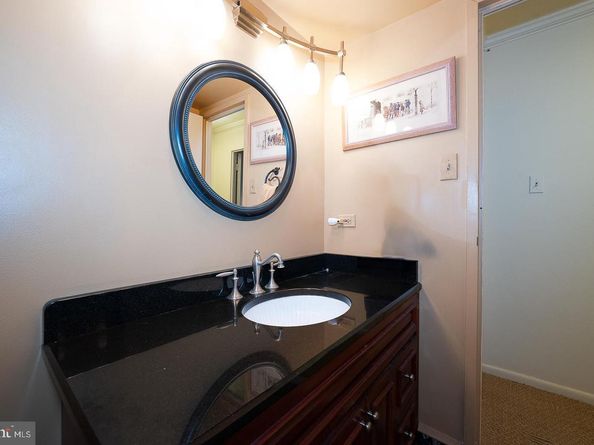 41 Conshohocken State Road 209, Bala Cynwyd PA 19004