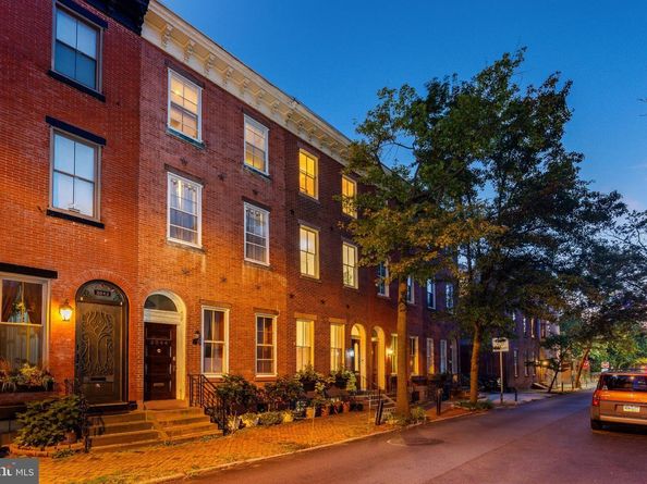 2046 Cherry Street, Philadelphia PA 19103