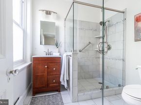 2046 Cherry Street, Philadelphia PA 19103