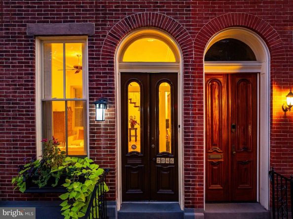 2046 Cherry Street, Philadelphia PA 19103
