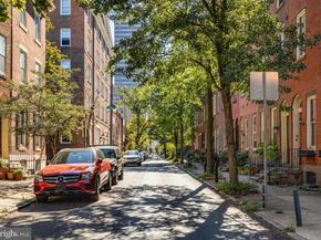 2046 Cherry Street, Philadelphia PA 19103