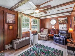 120 Vermont Lane, Levittown PA 19054