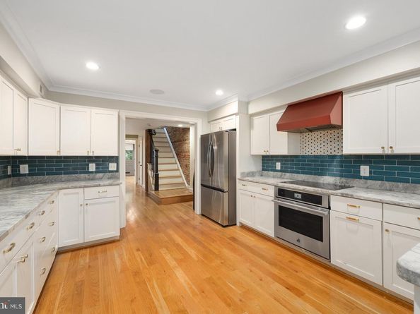 607 S Saint Asaph Street, Alexandria VA 22314