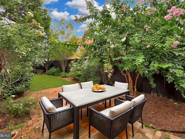 607 S Saint Asaph Street, Alexandria VA 22314