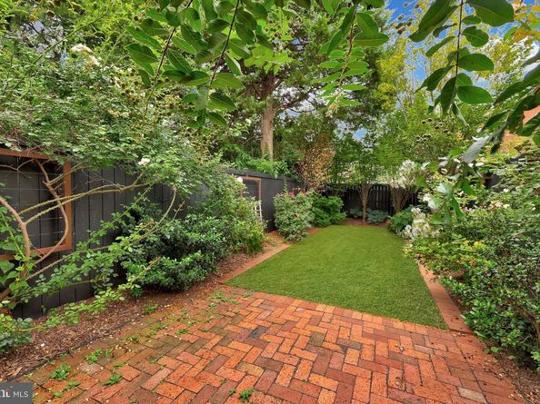 607 S Saint Asaph Street, Alexandria VA 22314