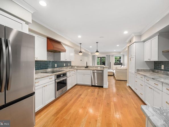 607 S Saint Asaph Street, Alexandria VA 22314