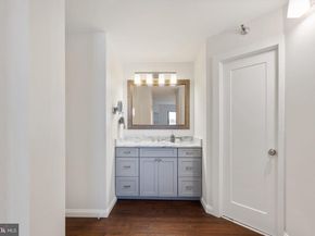 1600 N Oak Street 1125, Arlington VA 22209