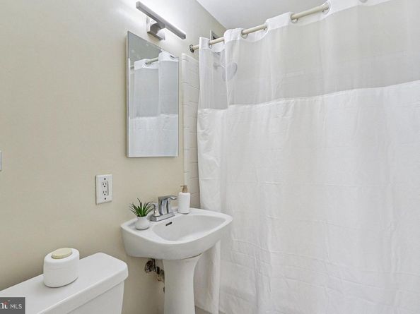 1111 Arlington Boulevard 431, Arlington VA 22209
