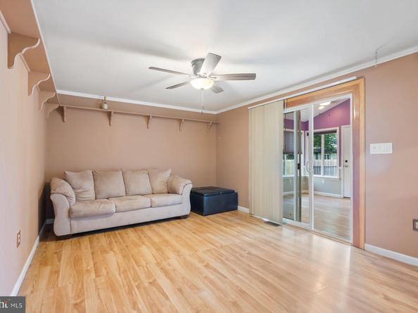 606 Prospect Avenue, Morrisville PA 19067