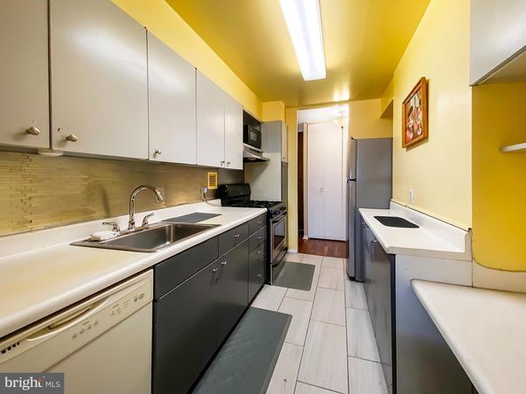 3600 Conshohocken Avenue 909, Philadelphia PA 19131