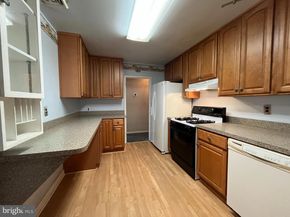 1327 Lacebark Street, Feasterville Trevose PA 19053