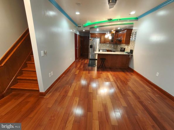 1106 Wallace Street, Philadelphia PA 19123
