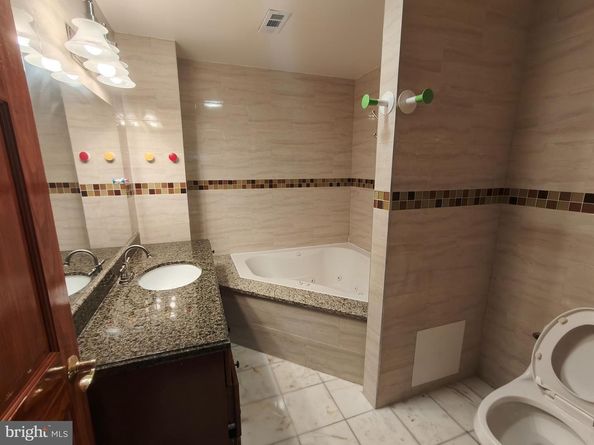 1106 Wallace Street, Philadelphia PA 19123